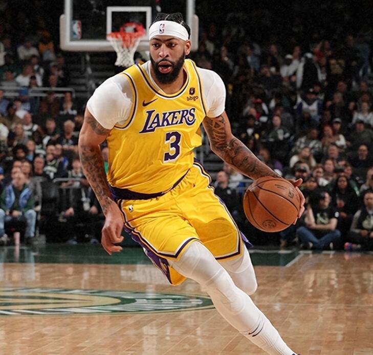 拉塞尔：勇士的控卫新星的简单介绍