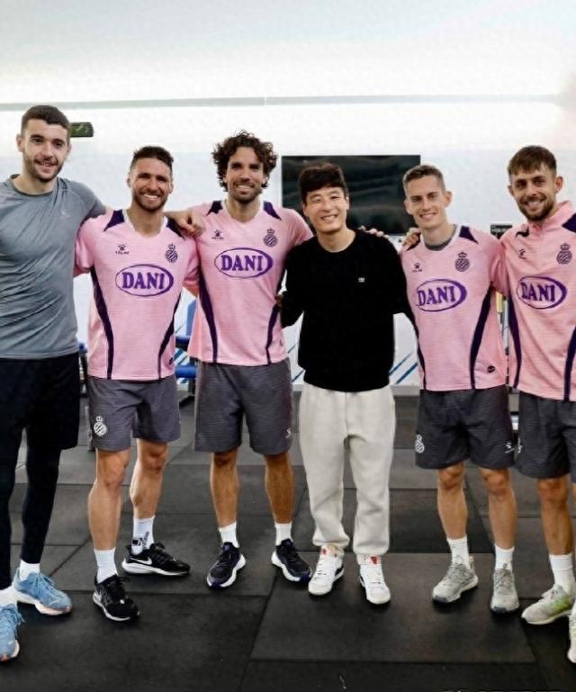 包含米兰体育:武磊“重返西甲”成“饮水机守护神”,球迷:还是回来吧,中超需要你!的词条 包含米兰体育:武磊“重返西甲”成“饮水机守护神”,球迷:还是回来吧,中超需要你!的词条