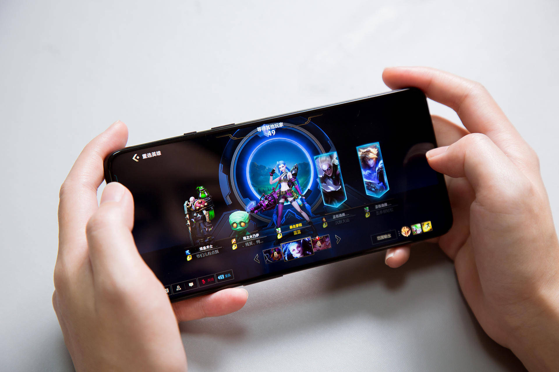 关于米兰体育:英雄联盟手游对战前的准备工作，选手需了解的要点的信息