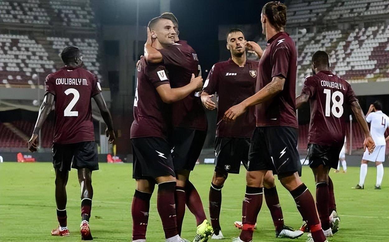 米兰体育:意甲萨勒尼塔纳的青训体系与未来展望的简单介绍 米兰体育:意甲萨勒尼塔纳的青训体系与未来展望的简单介绍