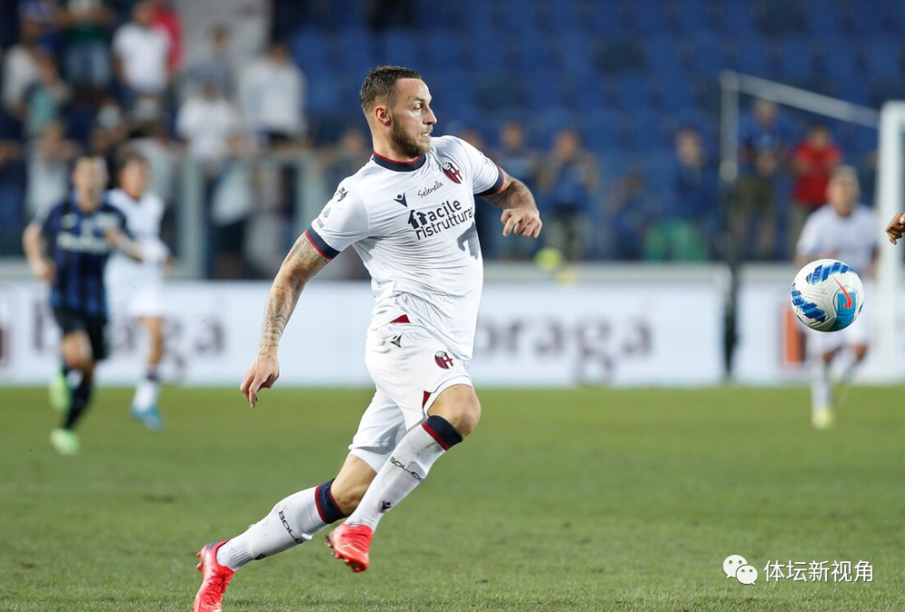 关于米兰体育:某俱乐部“欠薪”,球迷:这日子是“苦不堪言”!的信息 关于米兰体育:某俱乐部“欠薪”,球迷:这日子是“苦不堪言”!的信息