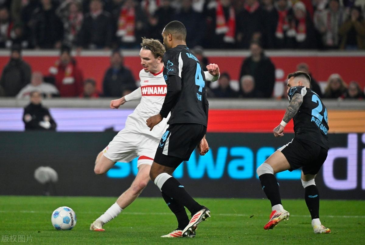 米兰体育:德甲波鸿的崛起与未来潜力 米兰体育:德甲波鸿的崛起与未来潜力