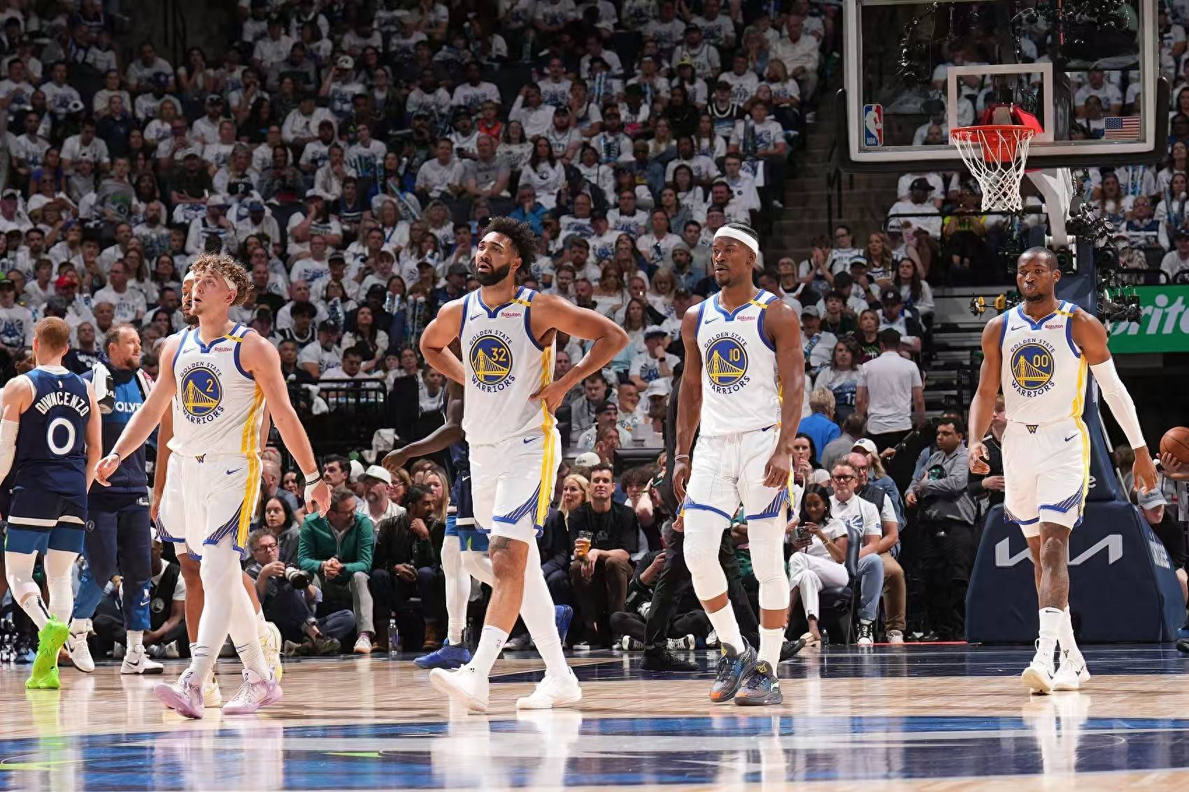 米兰体育：勇士队战术调整：科尔计划增加跑轰战术的简单介绍