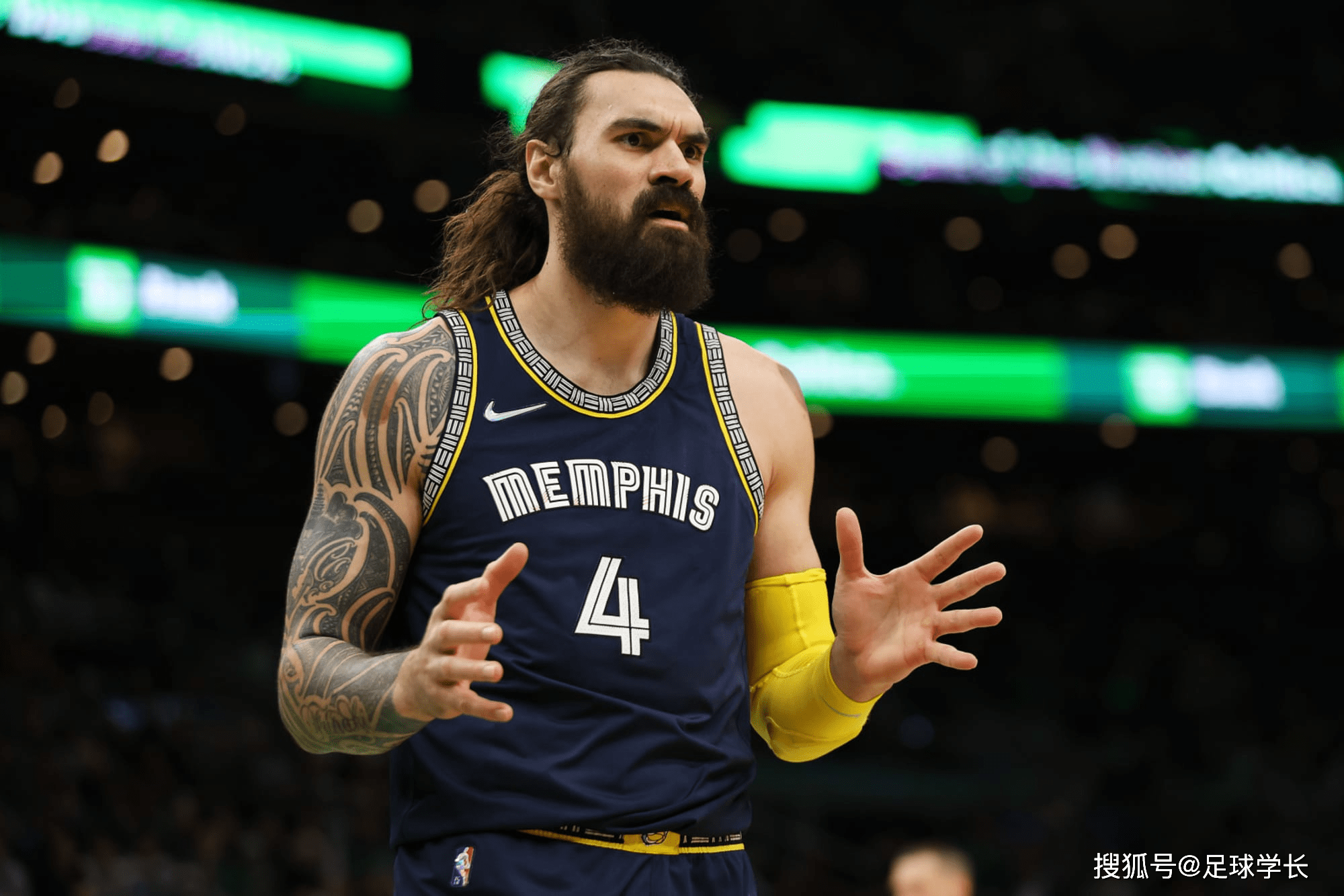 米兰体育:凯尔特人队防守策略:如何限制约基奇的内线进攻和组织?的简单介绍 米兰体育:凯尔特人队防守策略:如何限制约基奇的内线进攻和组织?的简单介绍