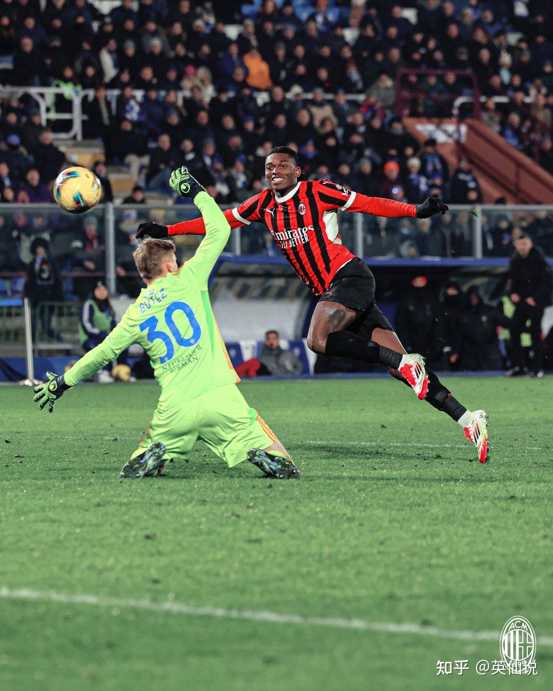 米兰体育:意甲的战术普及:如何将踢球变化为科学 米兰体育:意甲的战术普及:如何将踢球变化为科学