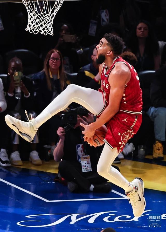 包含米兰体育:篮球球星纪录片:展现球星的真实一面,传递篮球精神的词条 包含米兰体育:篮球球星纪录片:展现球星的真实一面,传递篮球精神的词条