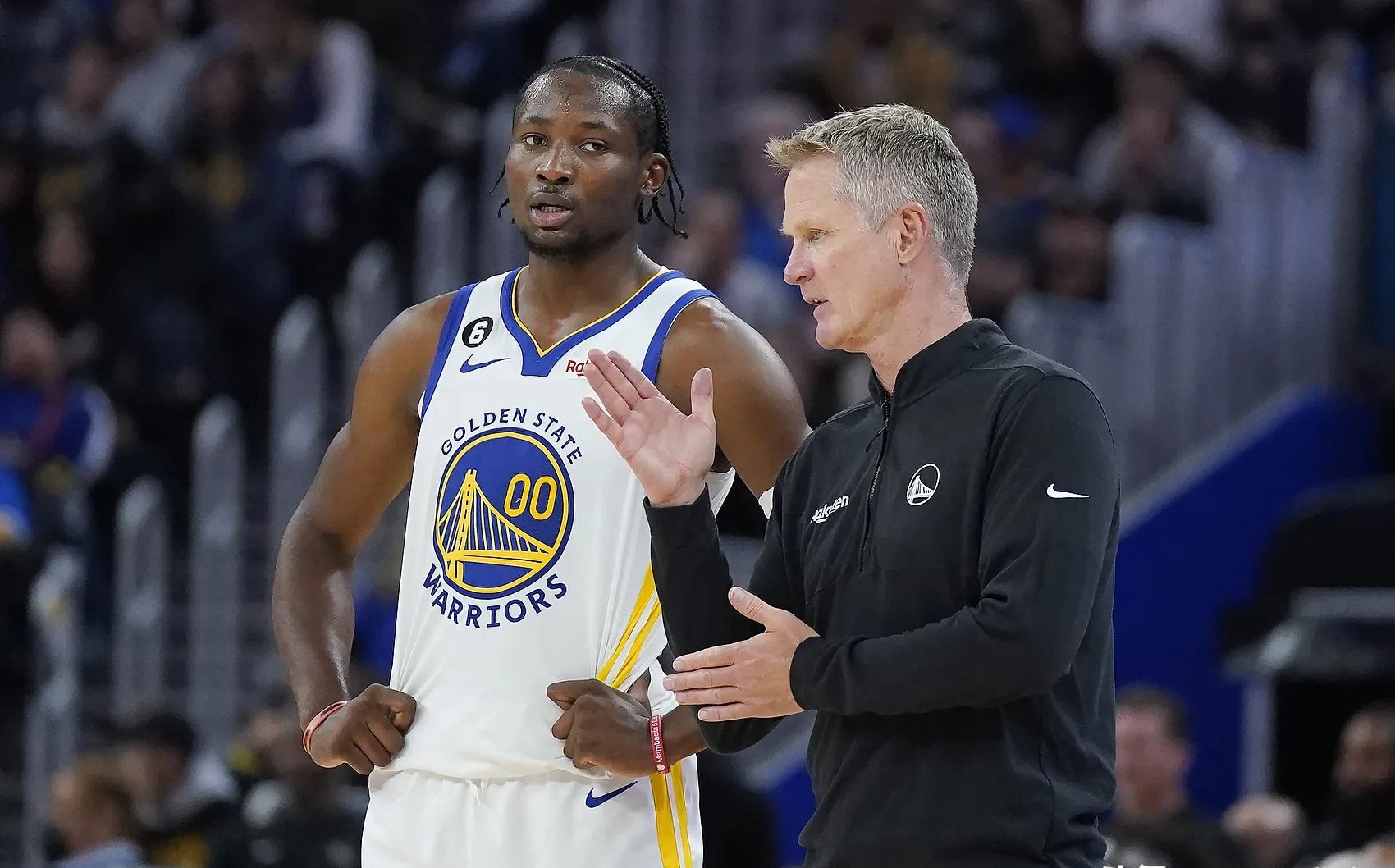 包含米兰体育:勇士队年轻球员的成长之路：库明加和穆迪能否成为球队的未来，延续王朝辉煌？的词条