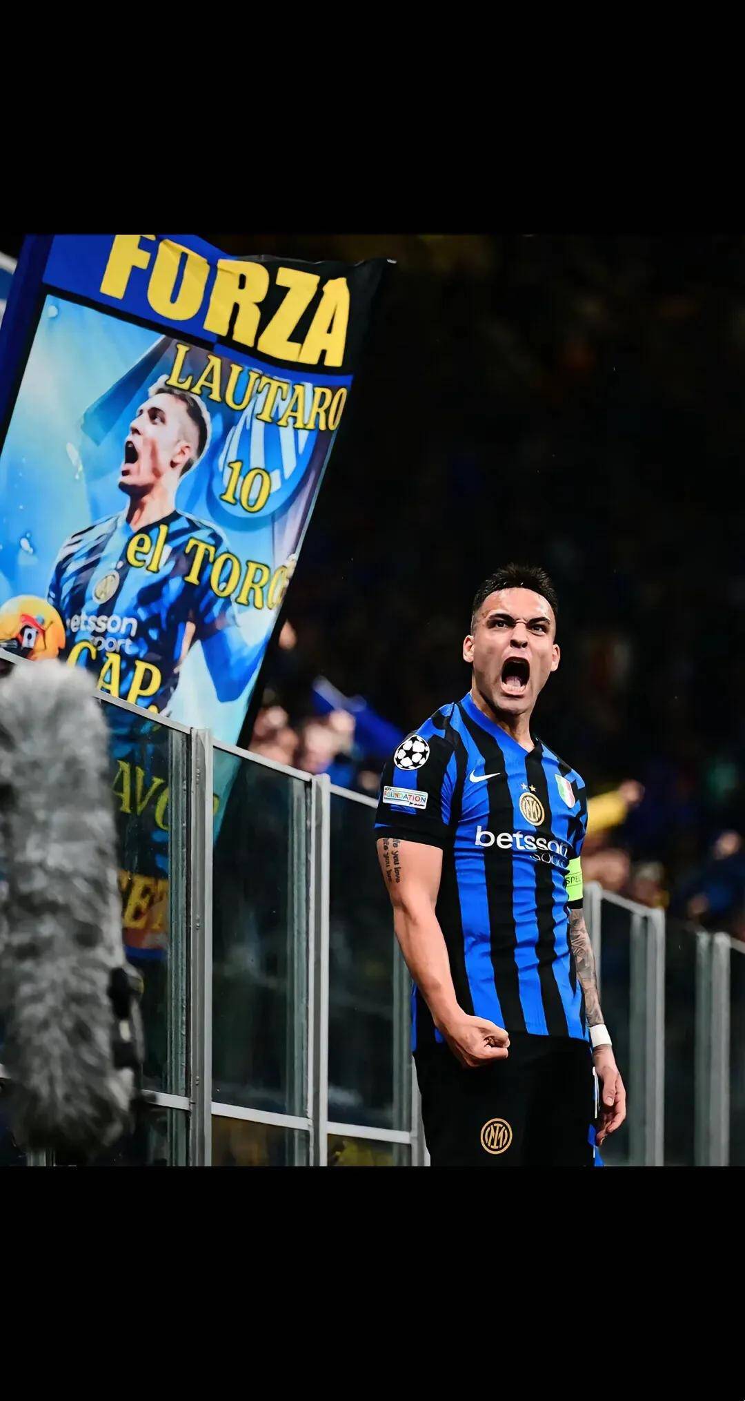 关于米兰体育:法甲沙托鲁的进攻风格与战术演变的信息 关于米兰体育:法甲沙托鲁的进攻风格与战术演变的信息