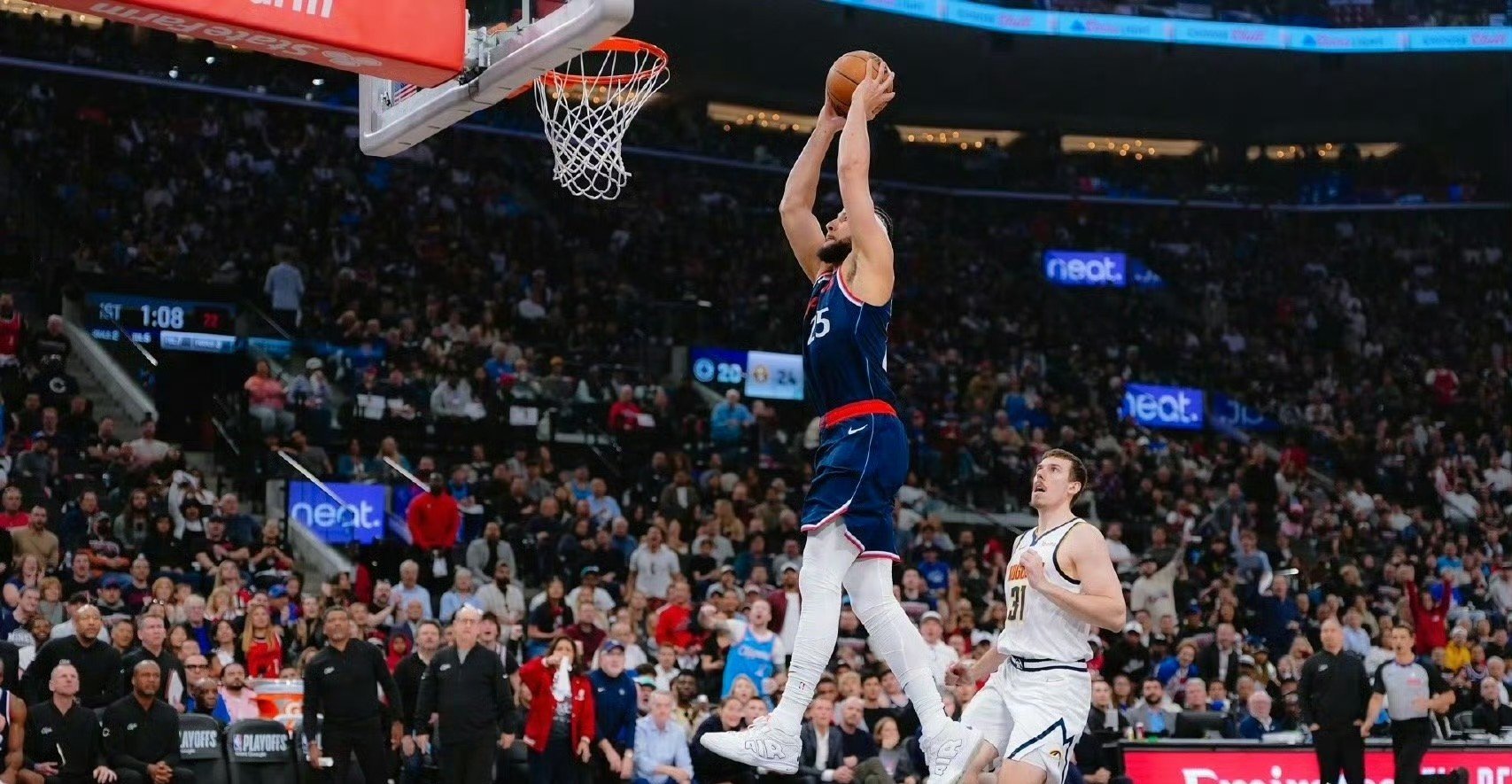 米兰体育：勇士队训练营：安东尼-兰姆展现防守技巧，争夺轮换位置