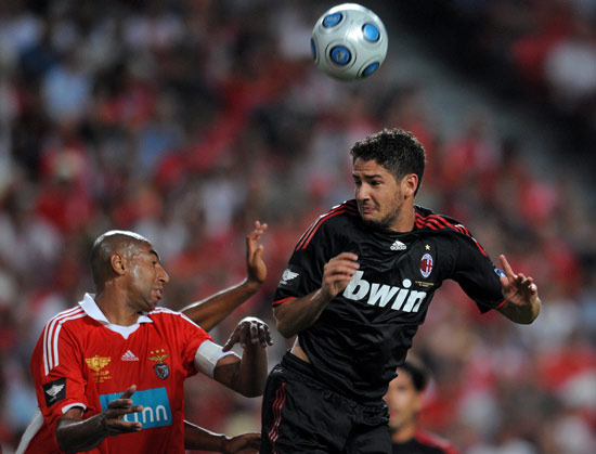 米兰体育:世界短跑赛的巅峰对决,激烈角逐让观众瞩目的简单介绍 米兰体育:世界短跑赛的巅峰对决,激烈角逐让观众瞩目的简单介绍