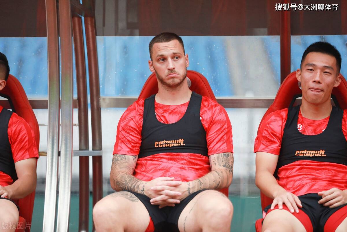 米兰体育:全民电竞技能大赛：选手们的成长与突破的简单介绍