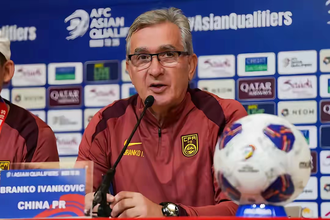 米兰体育:年轻门将韩佳奇：在比赛中扑出关键球，帮助球队保住胜利的简单介绍