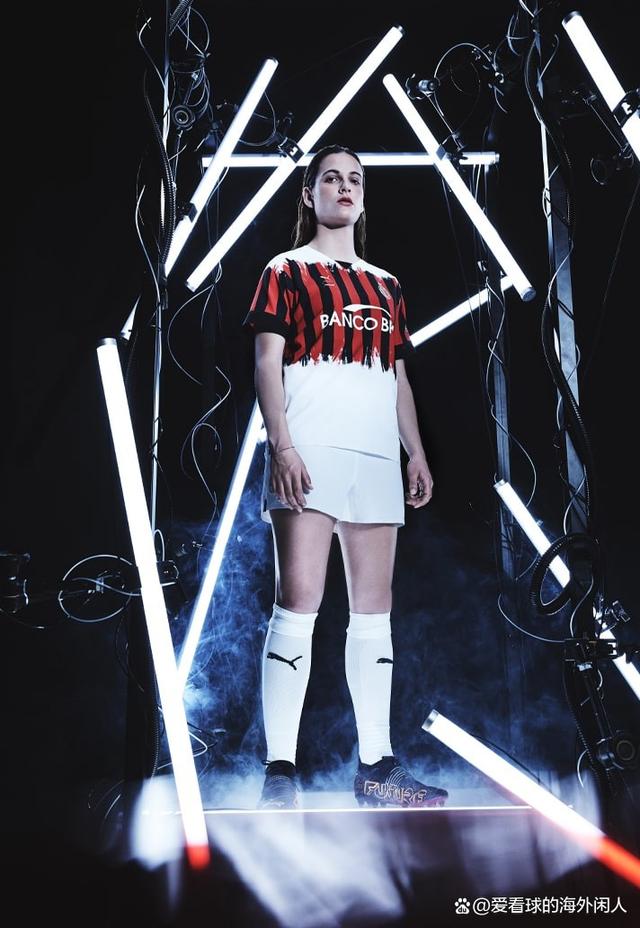 米兰体育：球迷对运动员的支持：情感与影响力的简单介绍