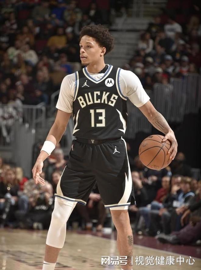 米兰体育:雄鹿队新赛季:洛佩斯能否继续提供稳定的内线防守,保护球队的篮筐?的简单介绍 米兰体育:雄鹿队新赛季:洛佩斯能否继续提供稳定的内线防守,保护球队的篮筐?的简单介绍