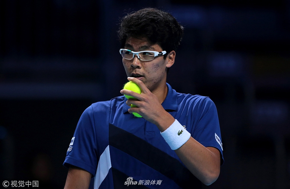 米兰体育:王者荣耀比赛中的团队沟通，成功战术的核心所在