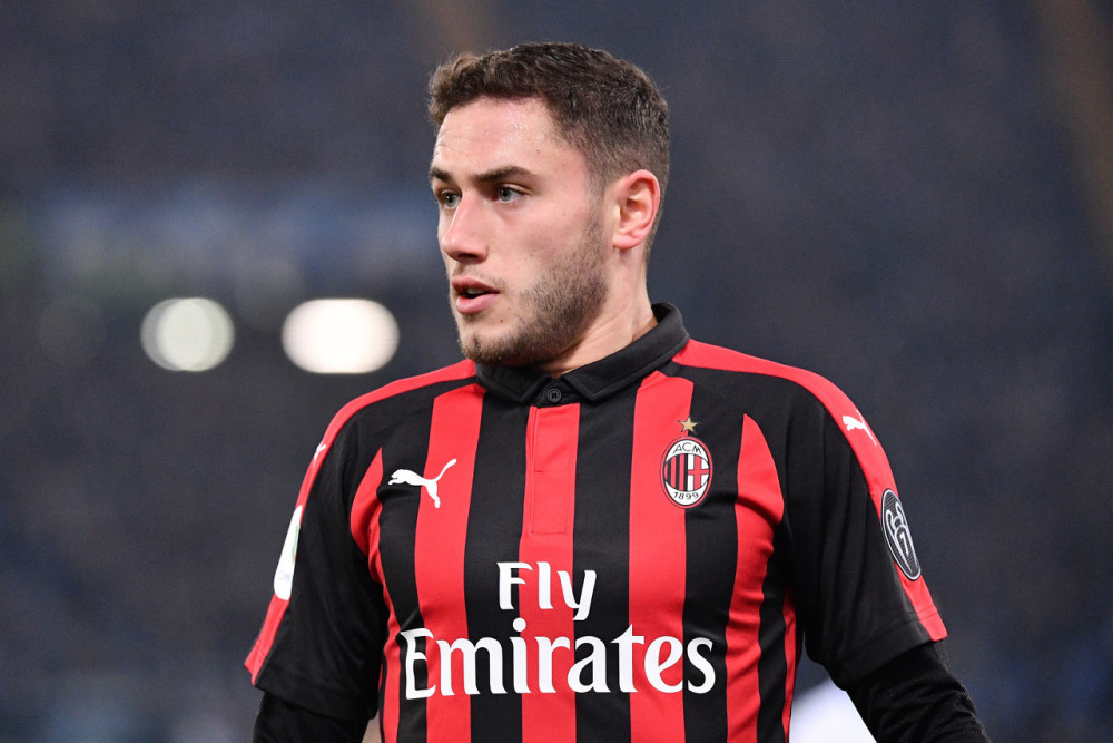 包含米兰体育:中国足球青训教练员胜任力模型构建与评估：基于行为事件访谈法的词条