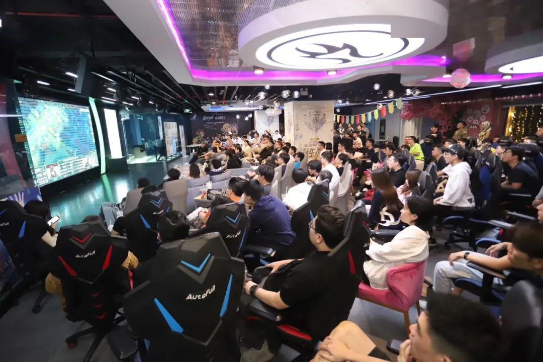 米兰体育:电竞产业链的构建：制造商、开发者与玩家的关系的简单介绍