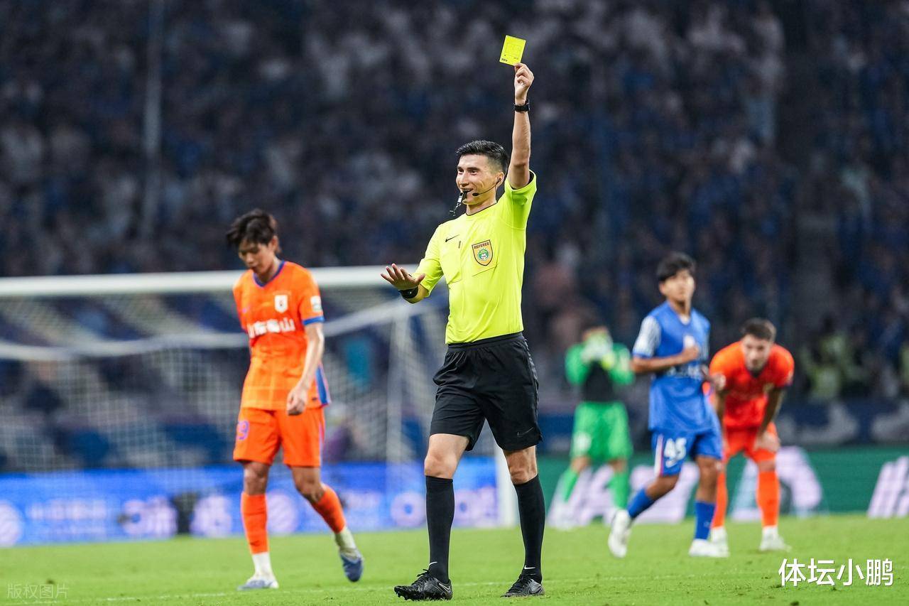 米兰体育:中超联赛VAR技术培训：提升裁判员使用水平，减少争议判罚的简单介绍