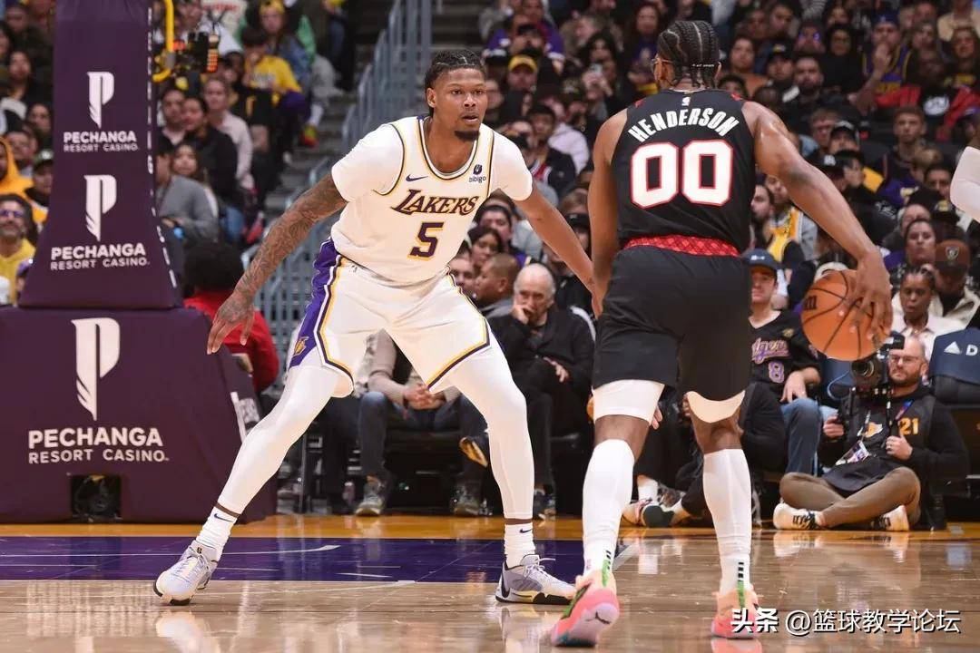 包含米兰体育：湖人队新赛季：雷迪什表示将提升盖帽能力的词条