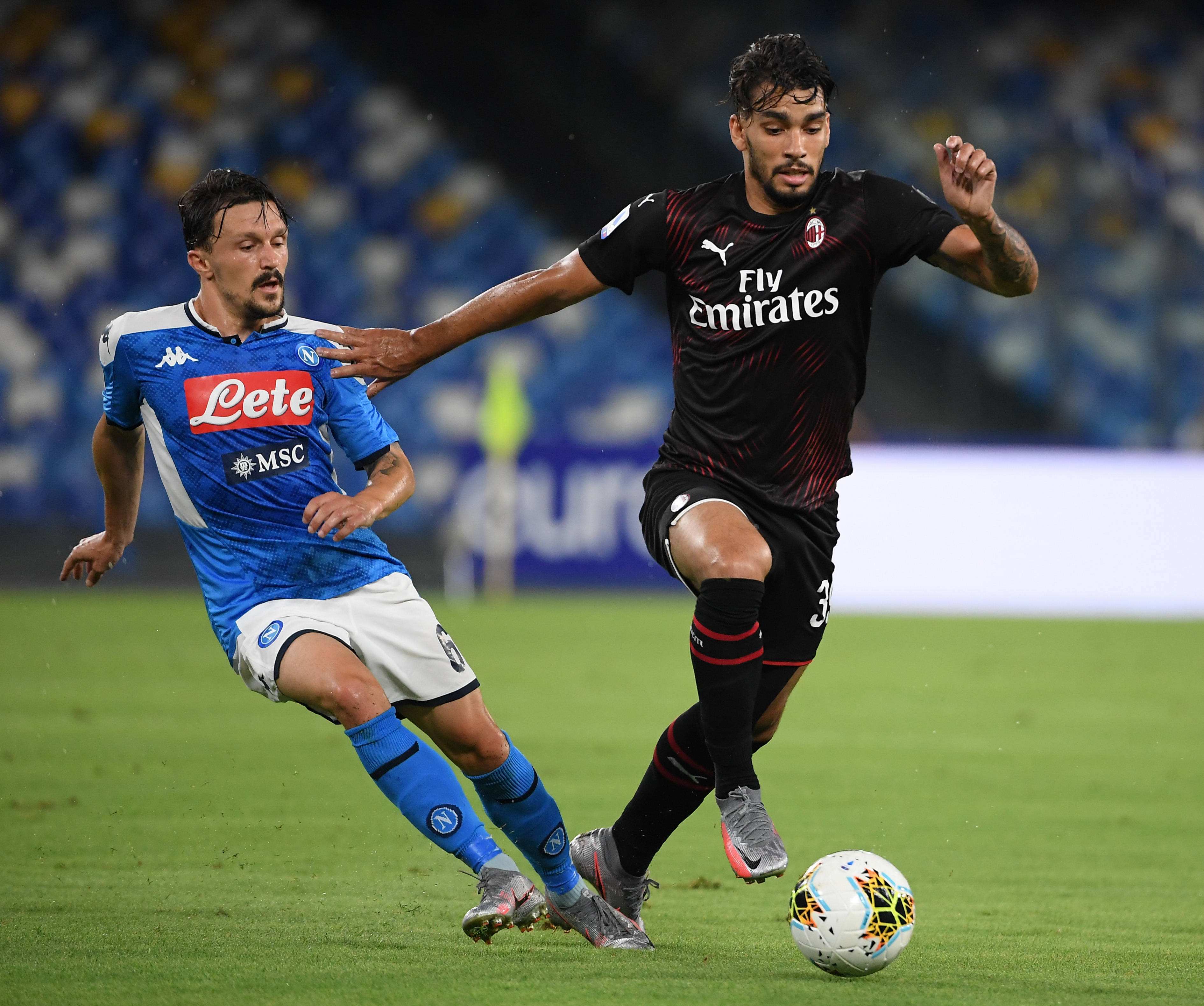 米兰体育:西甲拉斯帕尔马斯的进攻火力与战术调整的简单介绍 米兰体育:西甲拉斯帕尔马斯的进攻火力与战术调整的简单介绍