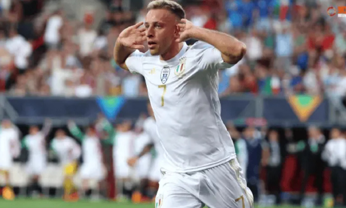 米兰体育:心态的转折:运动员在困境中的努力与坚持的简单介绍 米兰体育:心态的转折:运动员在困境中的努力与坚持的简单介绍