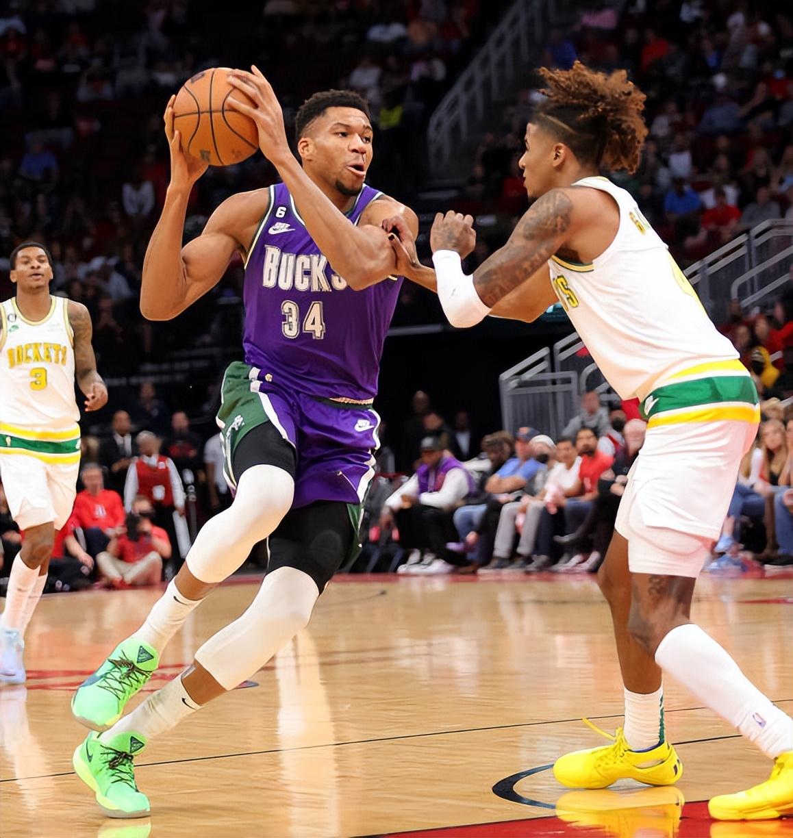 雄鹿vs篮网：东部强强对话