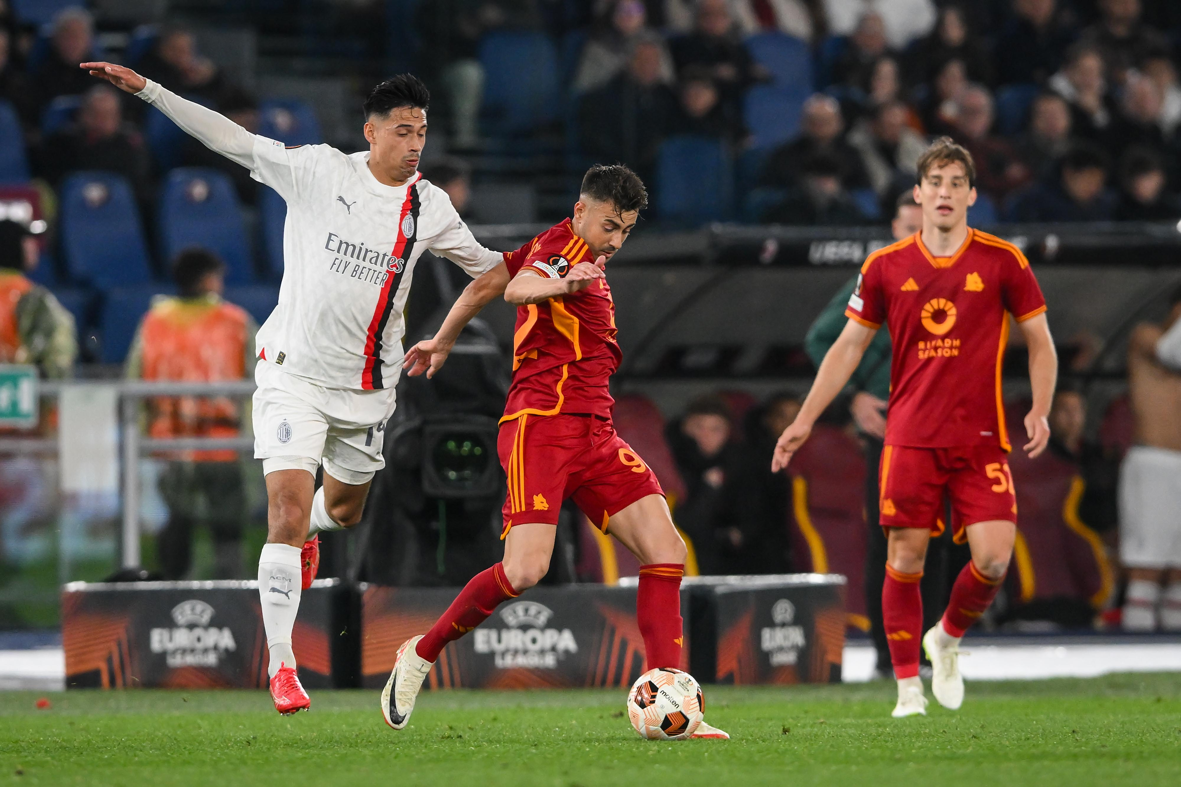 米兰体育：西甲塞维利亚的欧联杯卫冕之路