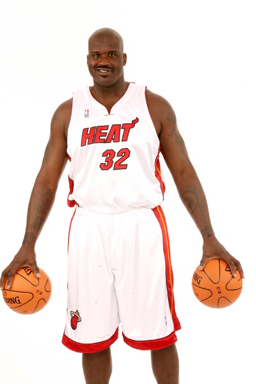 米兰体育：NBA球星纪录片：讲述奥尼尔的统治内线生涯