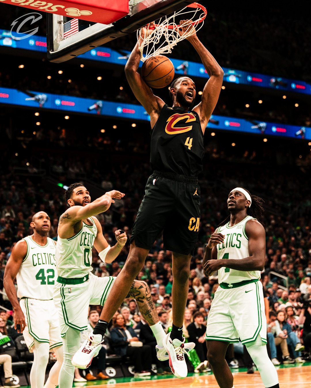 包含米兰体育：凯尔特人队季前赛：普里查德展现防守技巧，争夺轮换位置的词条